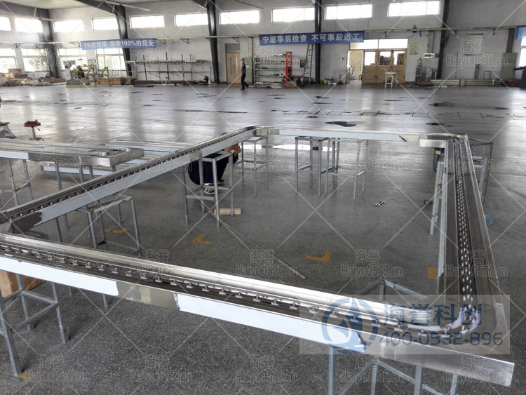 口字型不銹鋼回轉(zhuǎn)小火鍋設備現(xiàn)場生產(chǎn)圖3