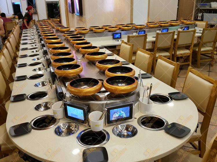 回轉(zhuǎn)火鍋設(shè)備