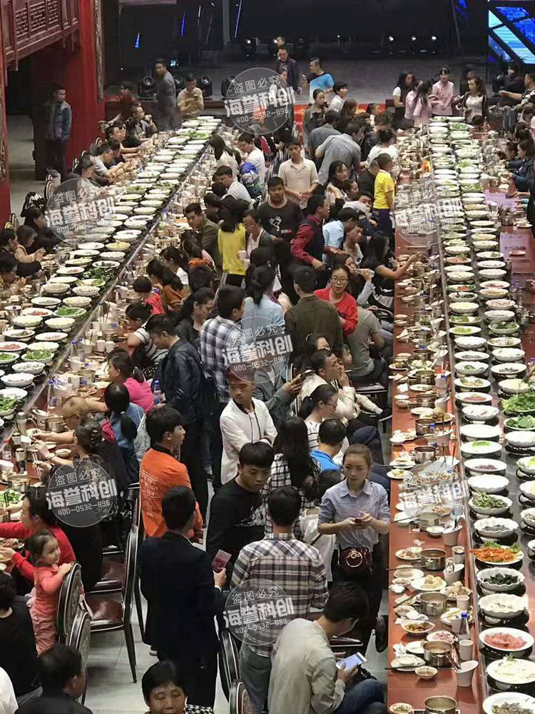 海譽科創(chuàng)回轉火鍋設備長街宴項目