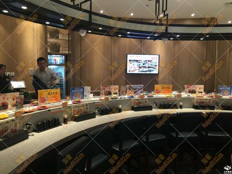 上?；剞D(zhuǎn)壽司設(shè)備安裝完成