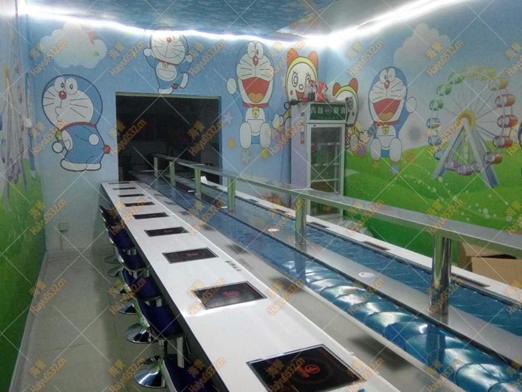 青島哆啦A夢(mèng)色彩旋轉(zhuǎn)小火鍋設(shè)備安裝完畢