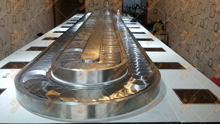 給力??！雙層旋轉(zhuǎn)火鍋設(shè)備安裝完畢！