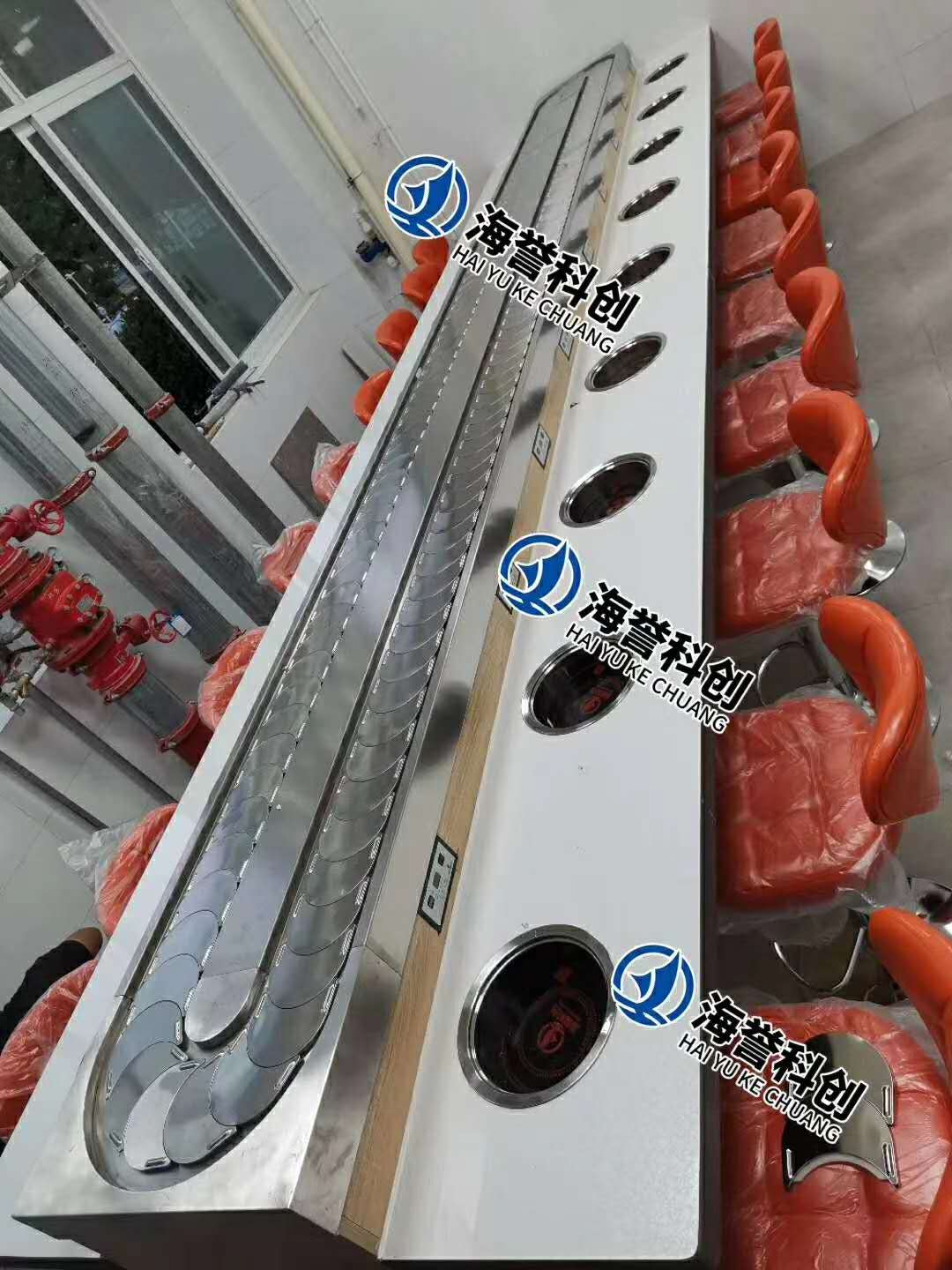 旋轉(zhuǎn)小火鍋設(shè)備