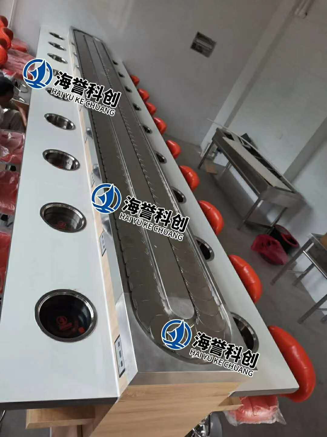 旋轉(zhuǎn)小火鍋設(shè)備