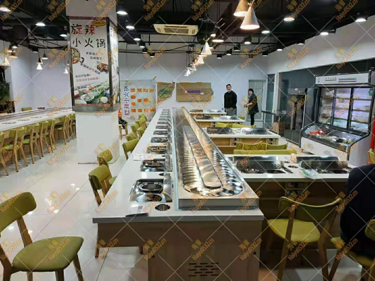 無煙涮烤旋轉(zhuǎn)小火鍋設(shè)備升級(jí)新業(yè)態(tài)