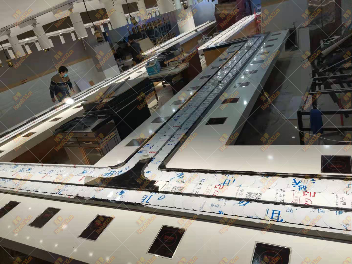 旋轉(zhuǎn)小火鍋機(jī)器多少錢一臺 旋轉(zhuǎn)小火鍋設(shè)備價(jià)格