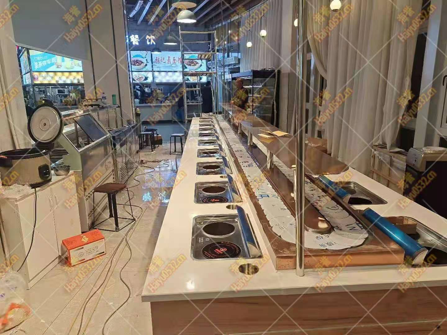 云南學校食堂無煙涮烤旋轉小火鍋設備