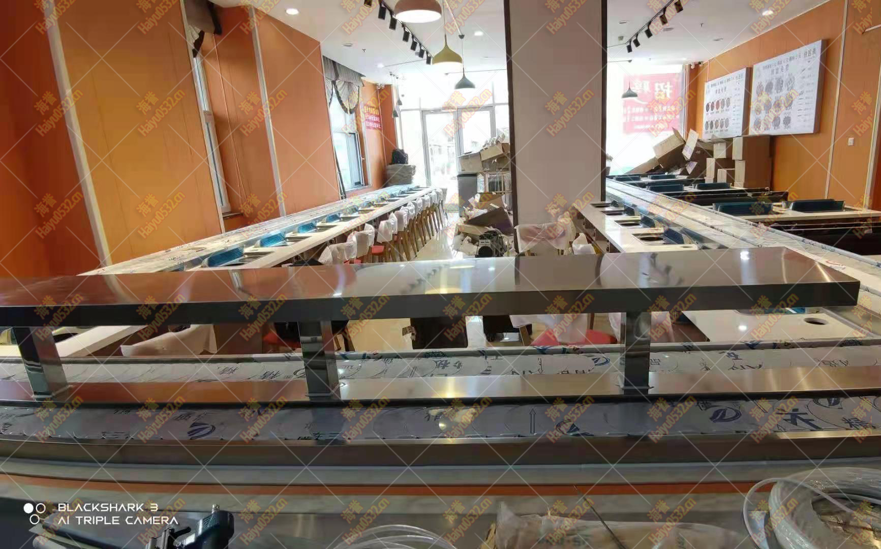 無(wú)煙涮烤旋轉(zhuǎn)小火鍋設(shè)備