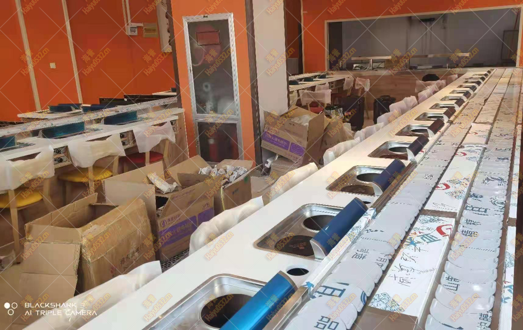 無(wú)煙涮烤旋轉(zhuǎn)小火鍋設(shè)備