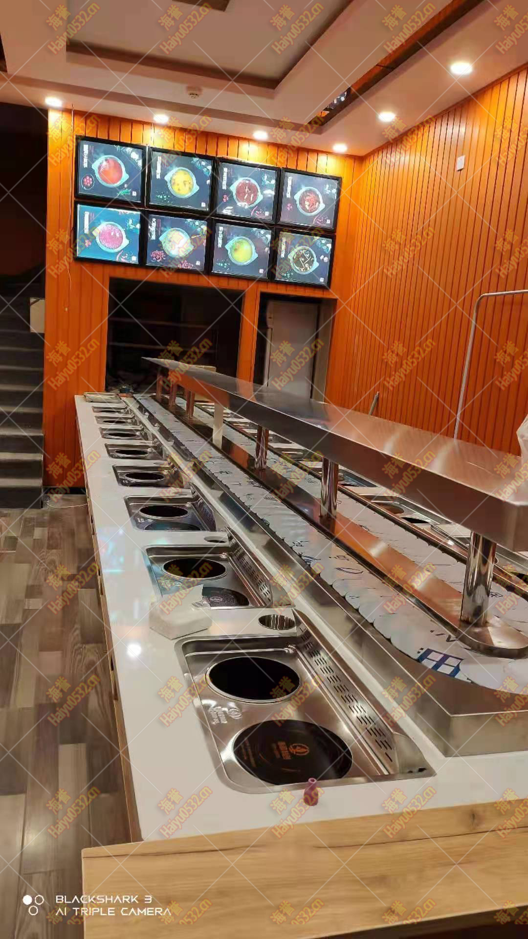 無(wú)煙涮烤旋轉(zhuǎn)小火鍋設(shè)備