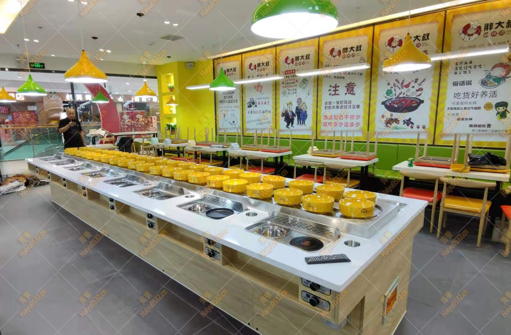 無(wú)煙涮烤旋轉(zhuǎn)小火鍋設(shè)備