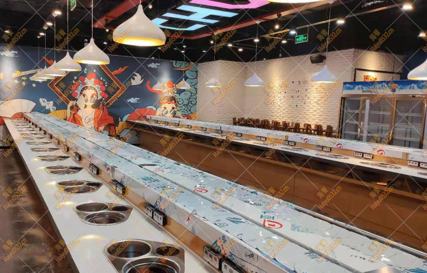 無(wú)煙涮烤旋轉(zhuǎn)小火鍋設(shè)備