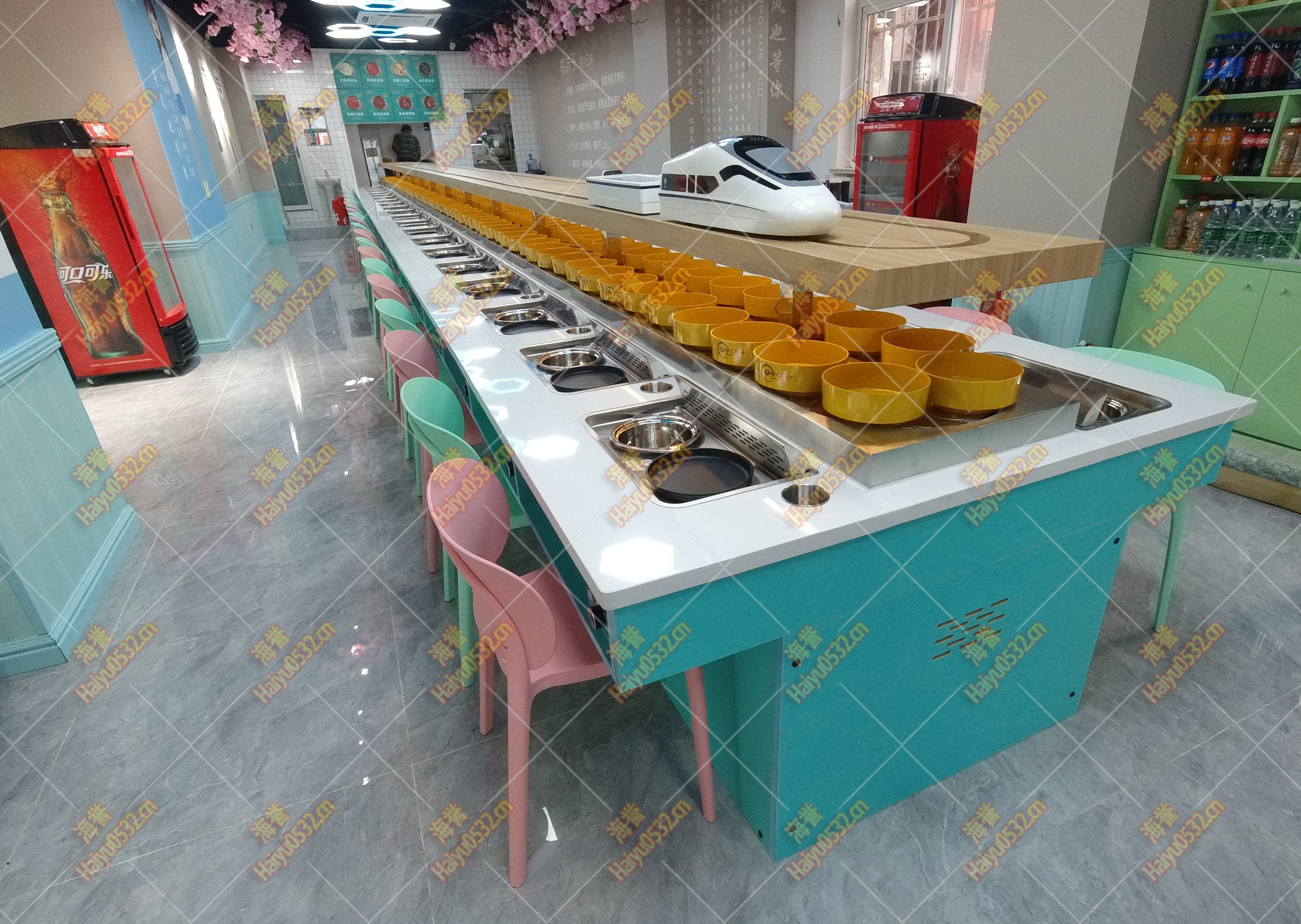 旋轉(zhuǎn)小火鍋設備