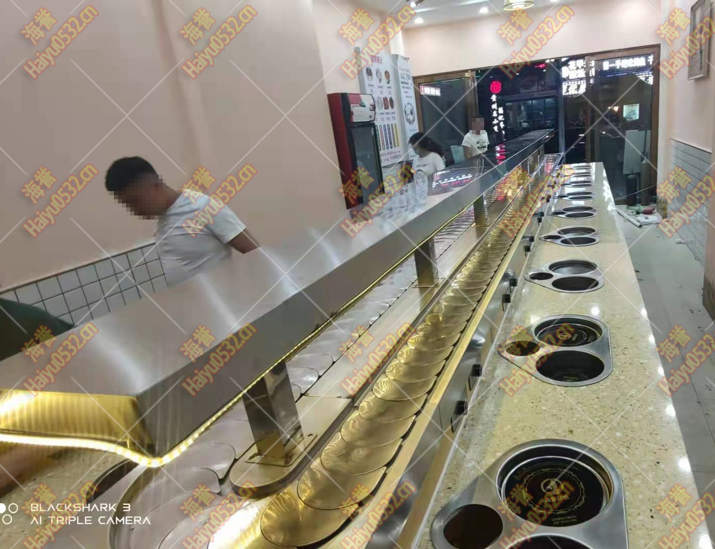 無(wú)煙涮烤旋轉(zhuǎn)火鍋設(shè)備