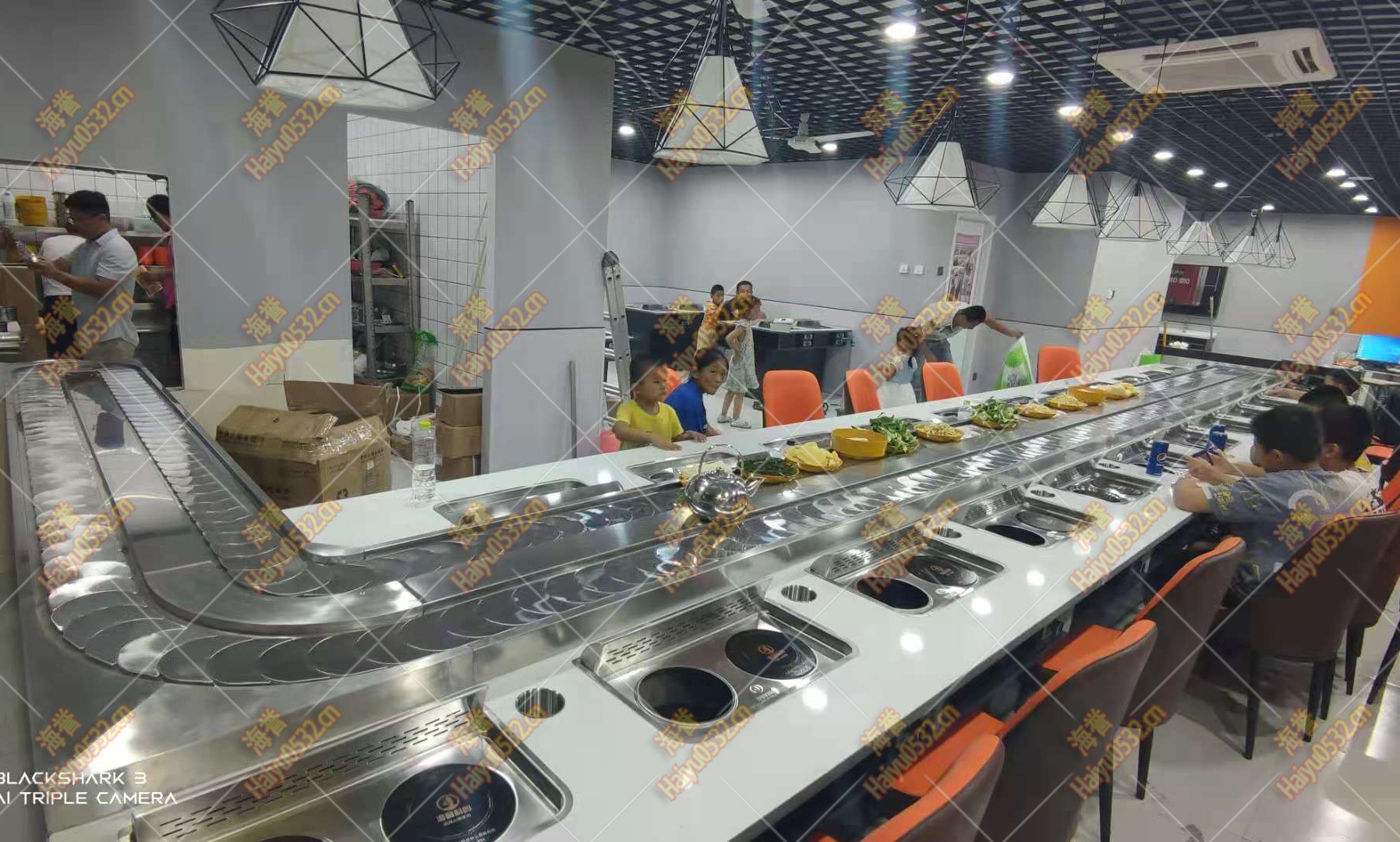 無煙涮烤旋轉(zhuǎn)小火鍋設(shè)備