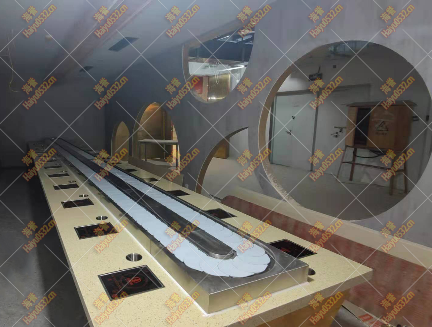 旋轉(zhuǎn)小火鍋設(shè)備