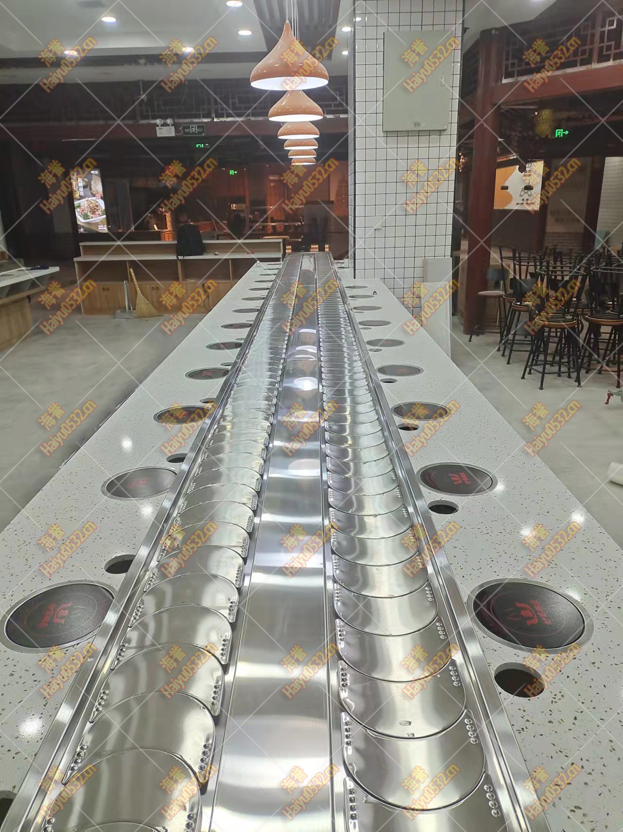 旋轉(zhuǎn)小火鍋設(shè)備