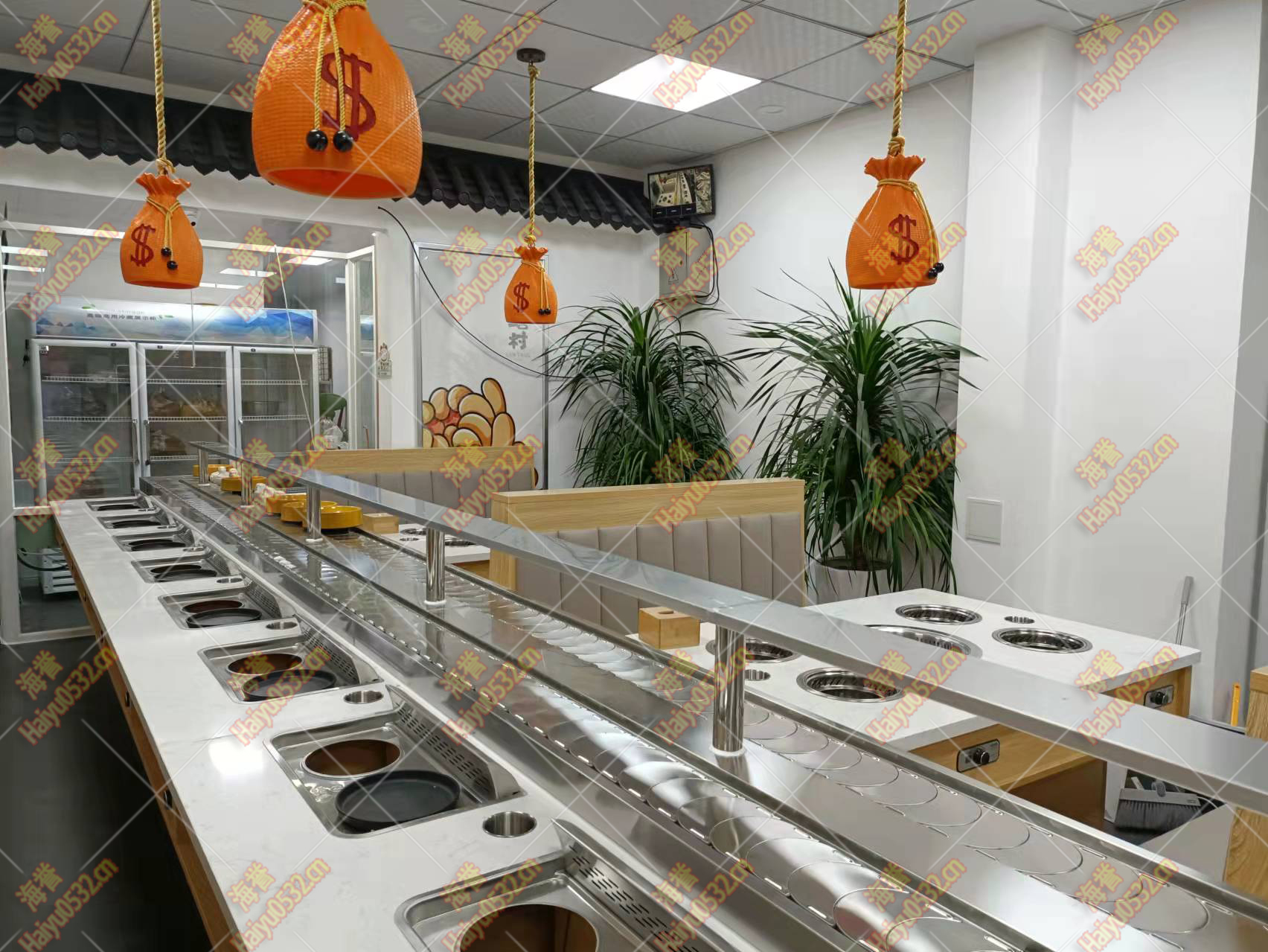 無煙涮烤旋轉(zhuǎn)小火鍋設(shè)備