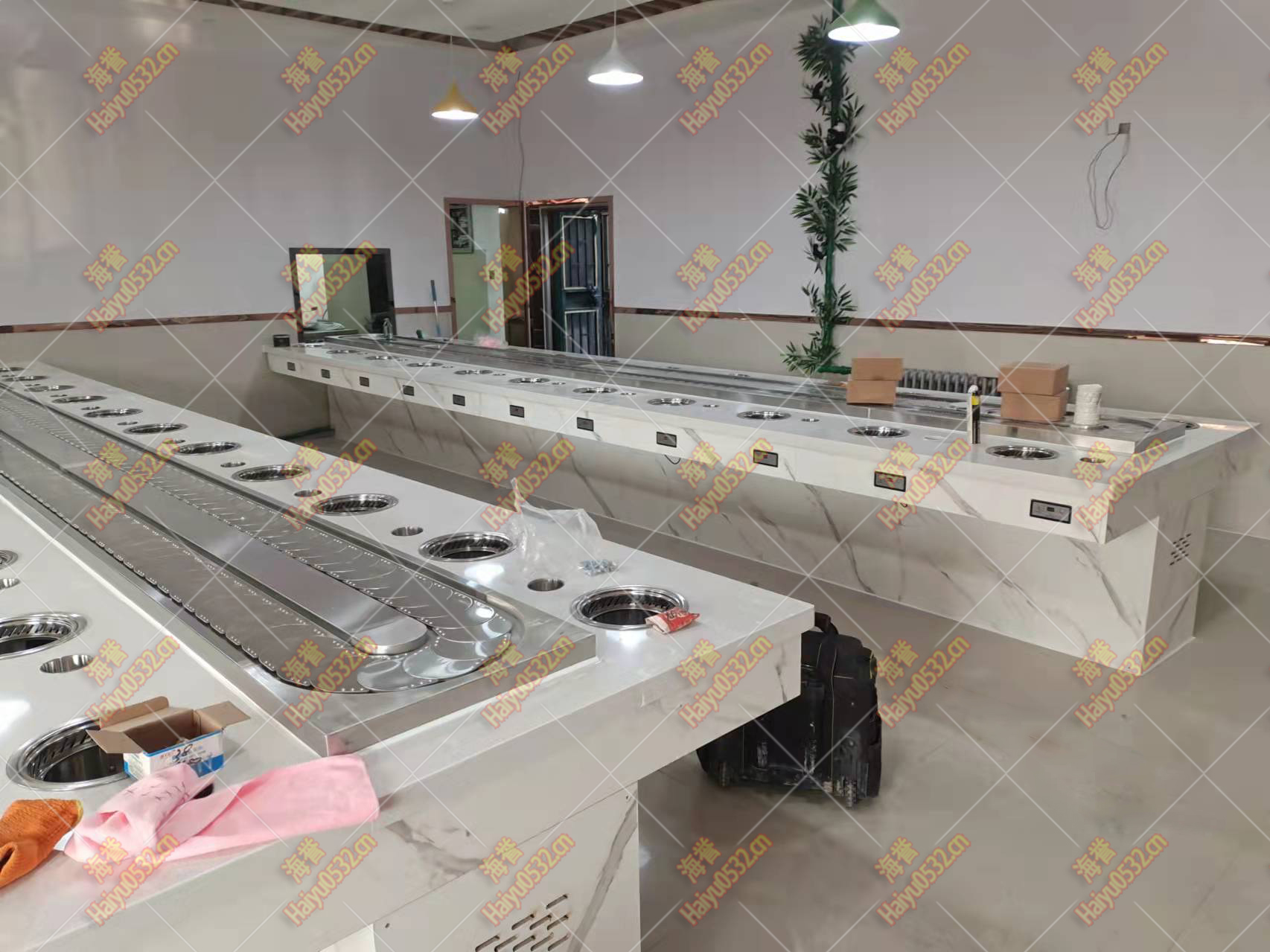 排煙旋轉(zhuǎn)小火鍋設備