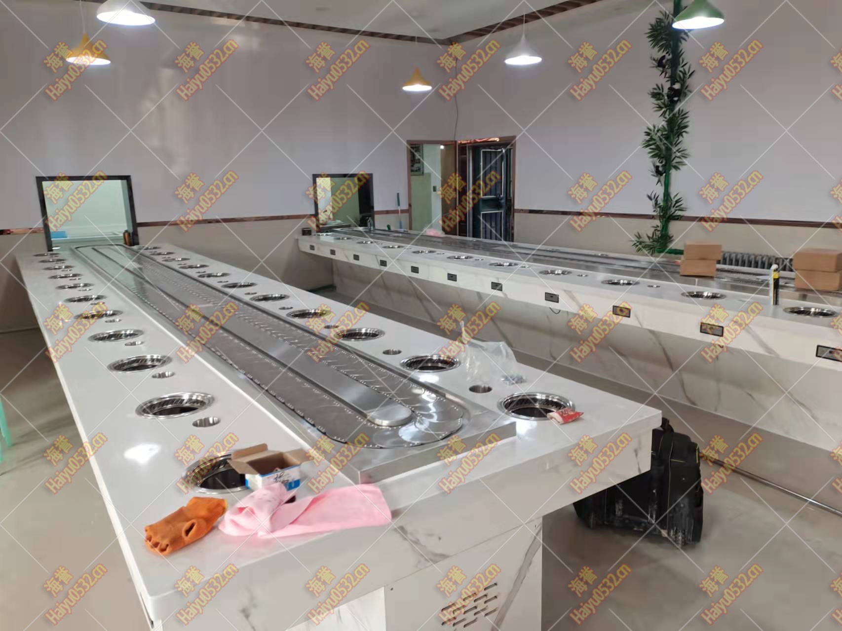 排煙旋轉(zhuǎn)小火鍋設備