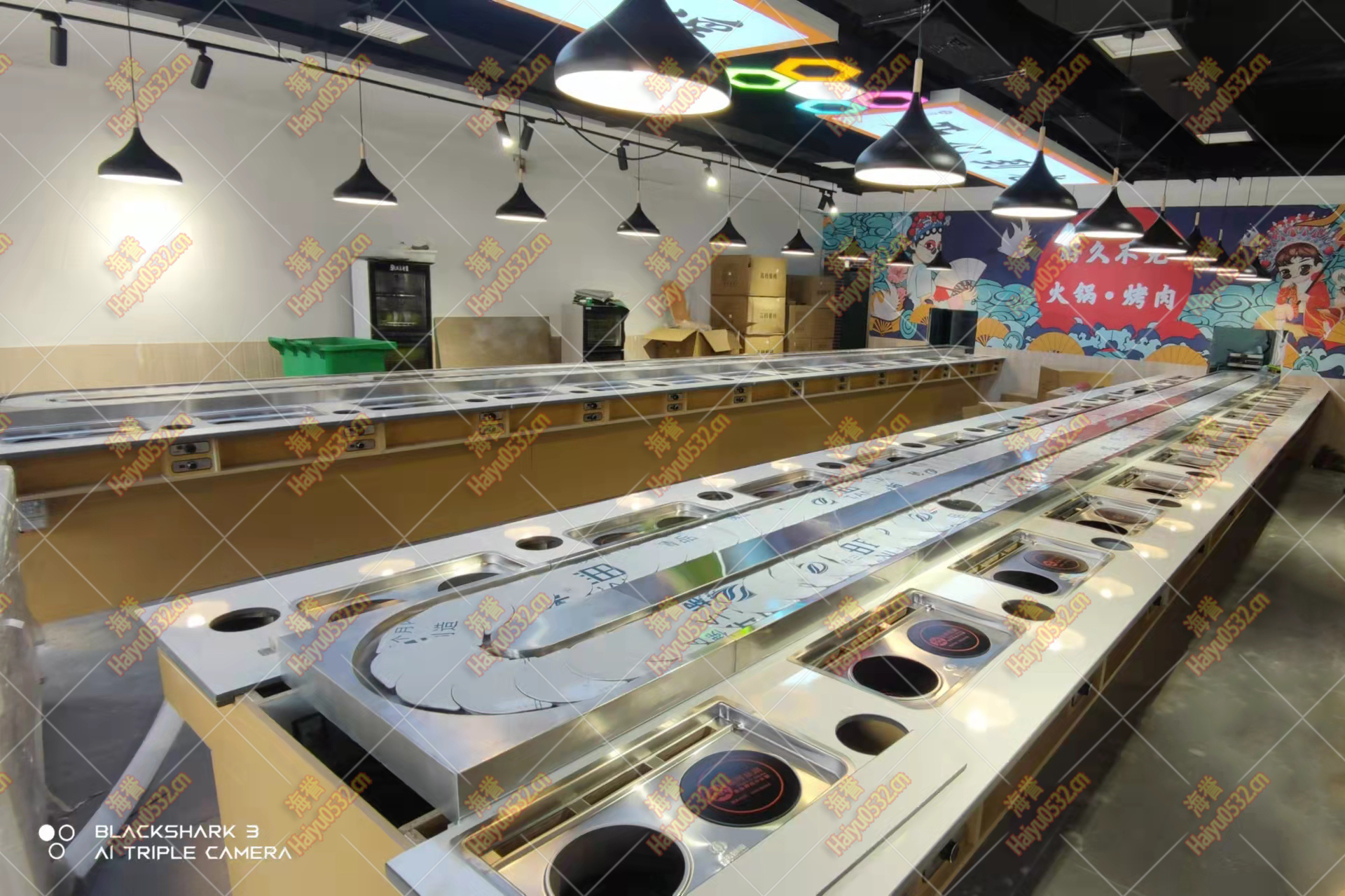 旋轉(zhuǎn)小火鍋設(shè)備