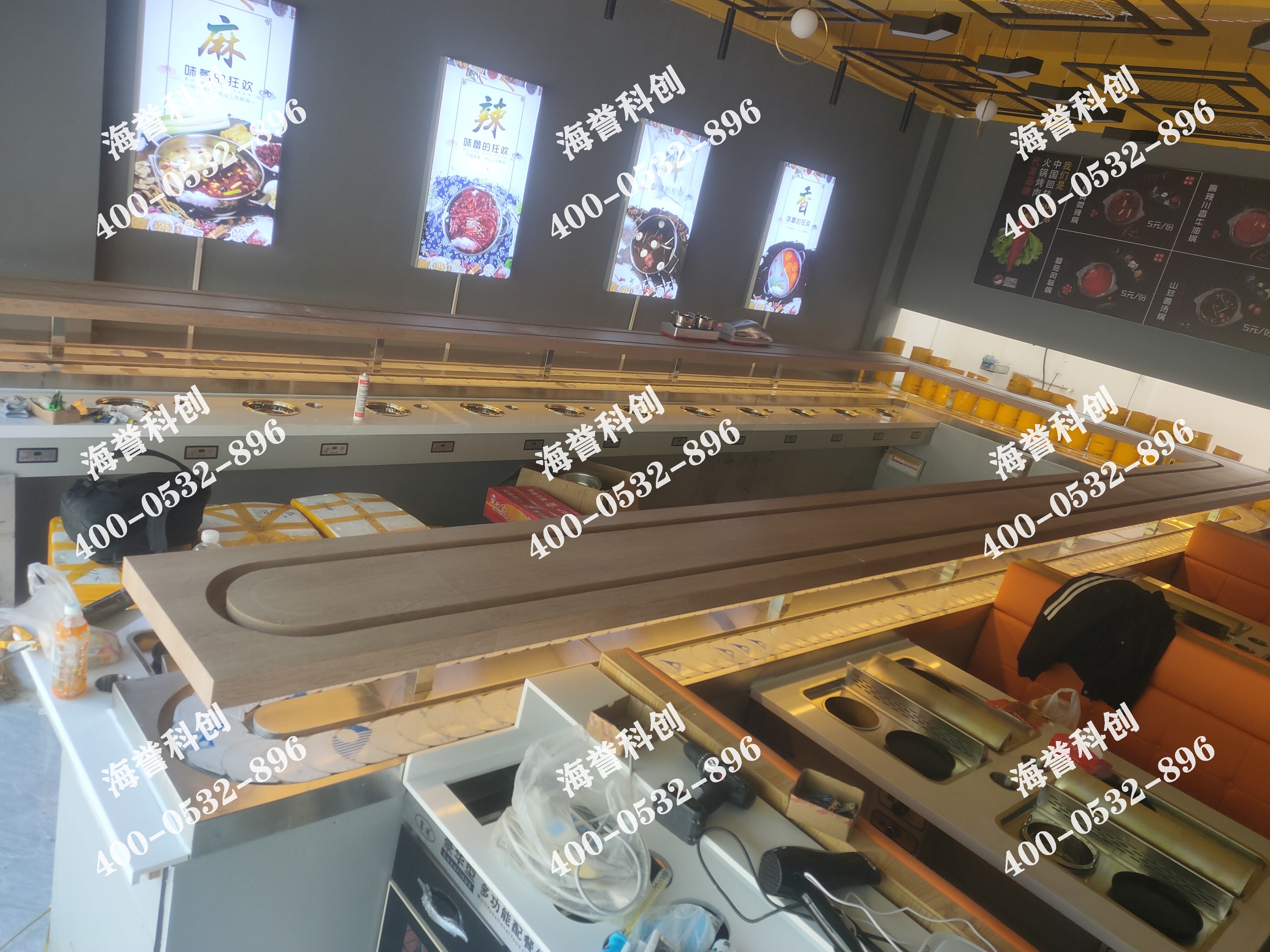 海譽(yù)科創(chuàng)云南普洱涮烤一體小火鍋搭載智能送餐小火車安裝完成