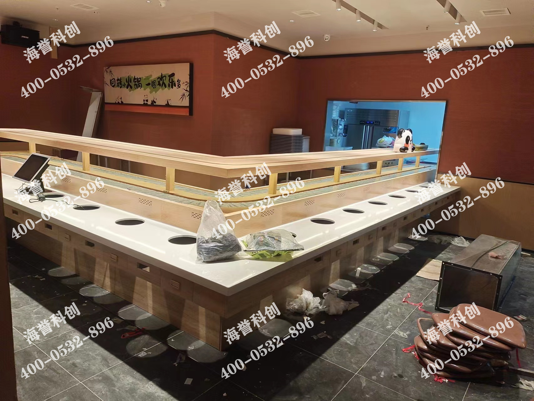 海譽(yù)科創(chuàng)湖南長沙單涮無煙小火鍋搭載智能送餐小火車安裝完成