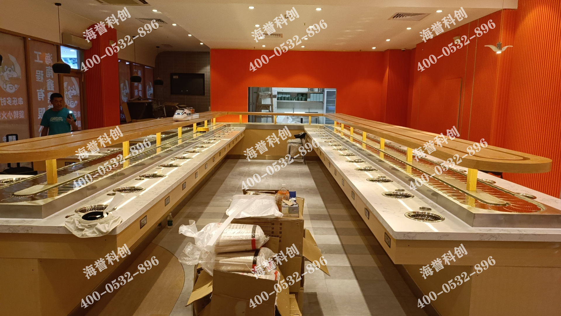 海譽科創(chuàng)海南三亞單涮無煙小火鍋搭載智能送餐小火車安裝完成