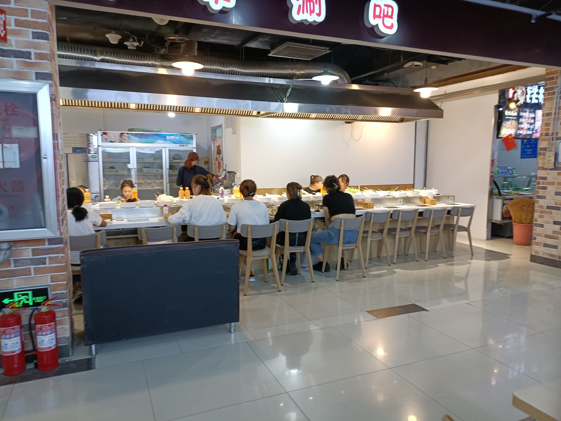 為什么說旋轉小火鍋適合“懶人”創(chuàng)業(yè)？