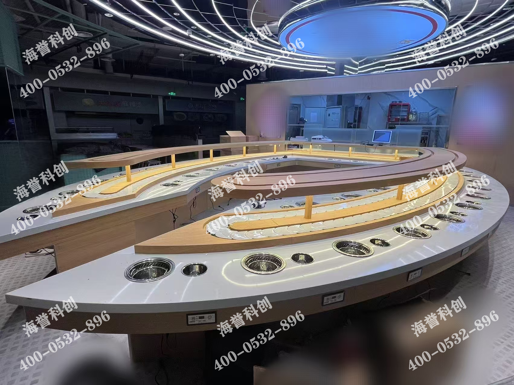 海譽(yù)科創(chuàng)天津單涮無煙小火鍋搭載智能送餐小火車安裝完成